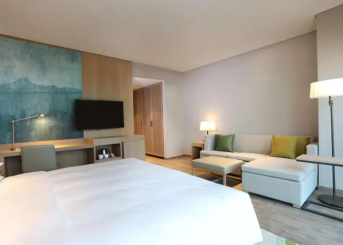 Hyatt Place Sanya City Center