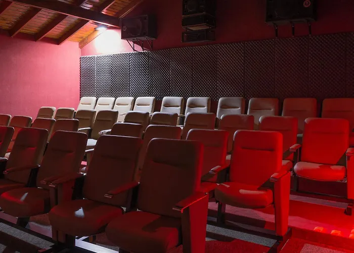 Hotel De Cine Las Golondrinas