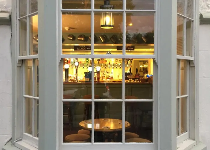 The Masons Arms
