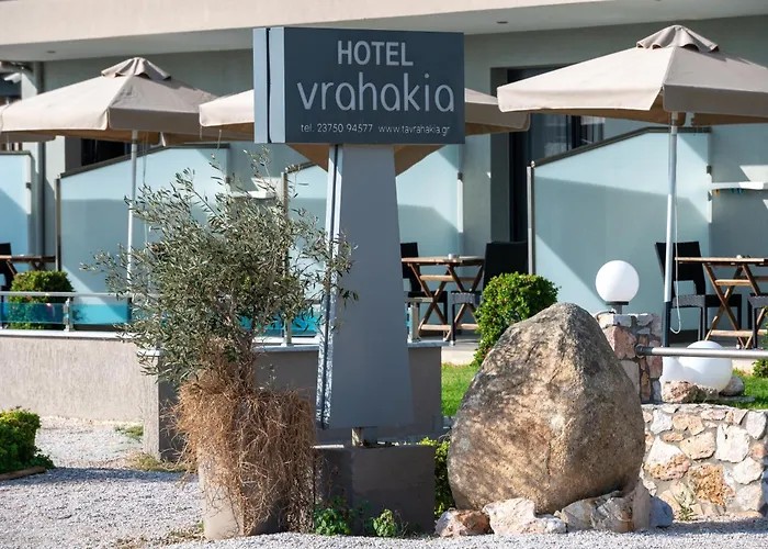 Vrahakia Beach
