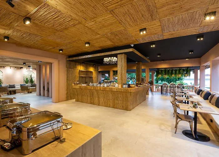 Amala Grand Bleu Resort Hilltops