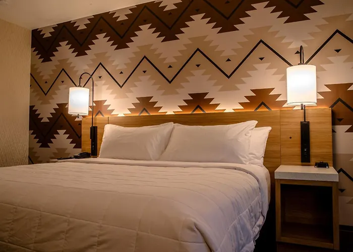 Wyndham Garden Redwood Valley - Ukiah