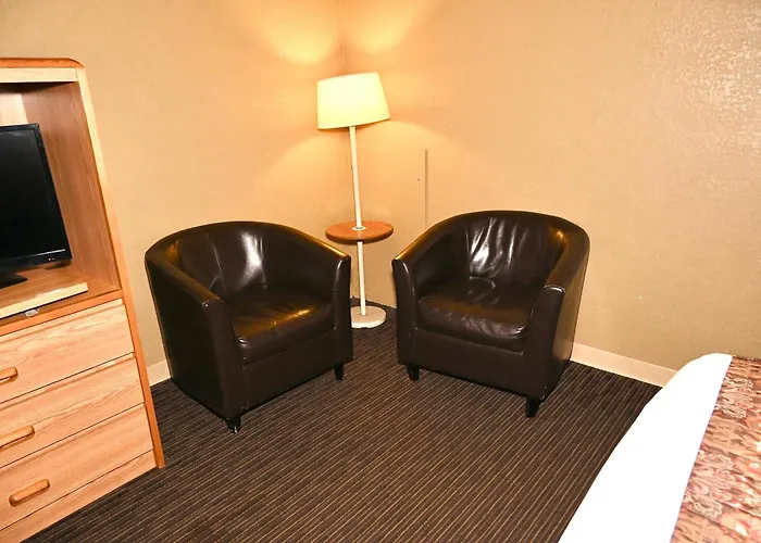 Fortune Inn & Suites