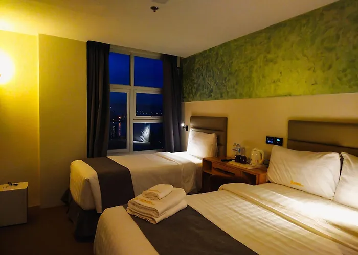 Sempre Premier Inn - MACTAN AIRPORT HOTEL
