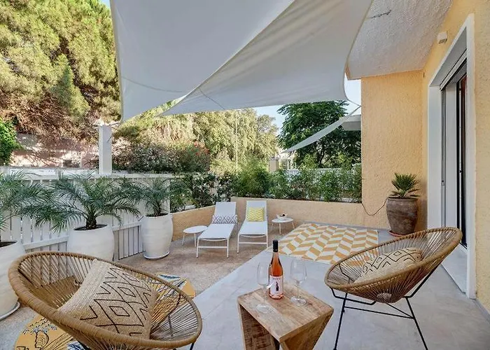 Le Palmette Suites