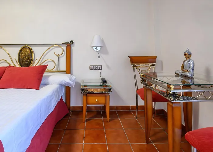 Hotel H28 Camas