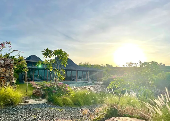 Lobster Bay Lombok