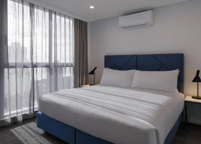 Meriton Suites Broadbeach