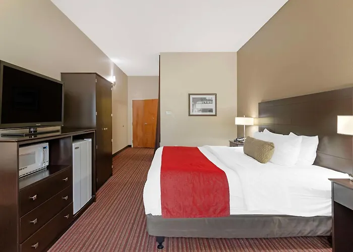 Best Western Plus Bradbury Inn And Suites