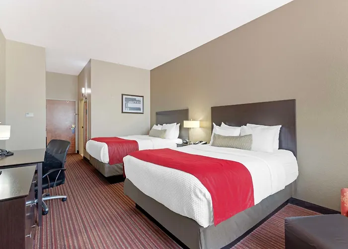 Best Western Plus Bradbury Inn And Suites