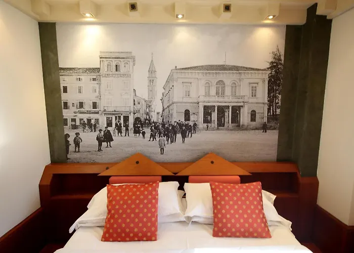 Hr Hotel