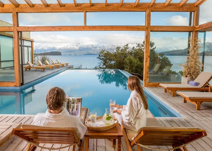 Correntoso Lake & River Hotel