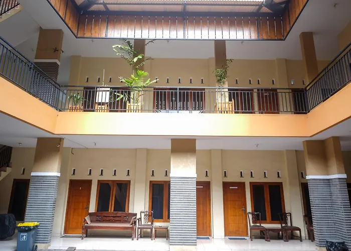 Urbanview Syariah Wisma Wongso Borobudur
