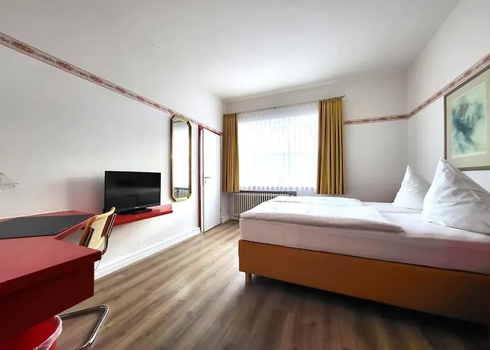 City Hotel