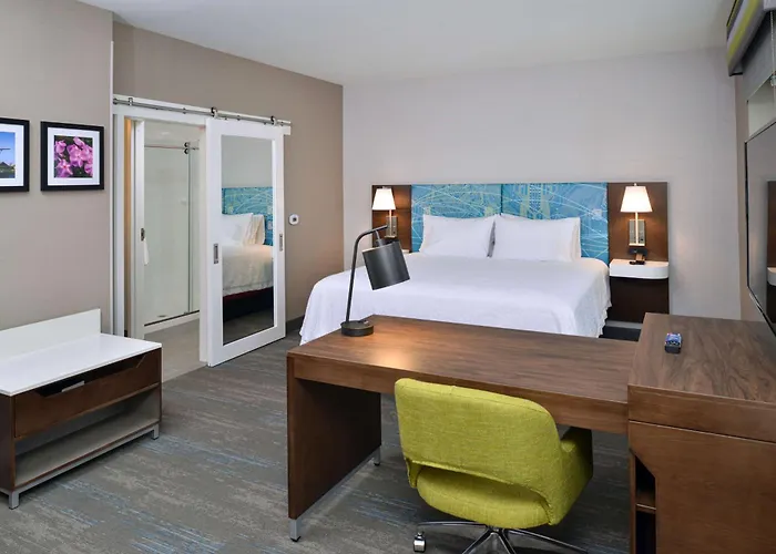 Hampton Inn & Suites Adrian, Mi