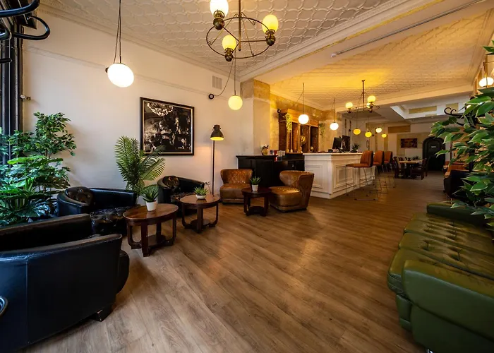 Hotel Bristol