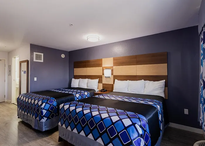 Coratel Inn And Suites By Jasper Saint Paul Minneapolis Inver Grove Heights