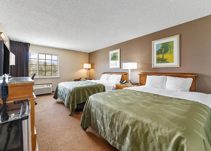 Quality Inn & Suites Okanogan - Omak