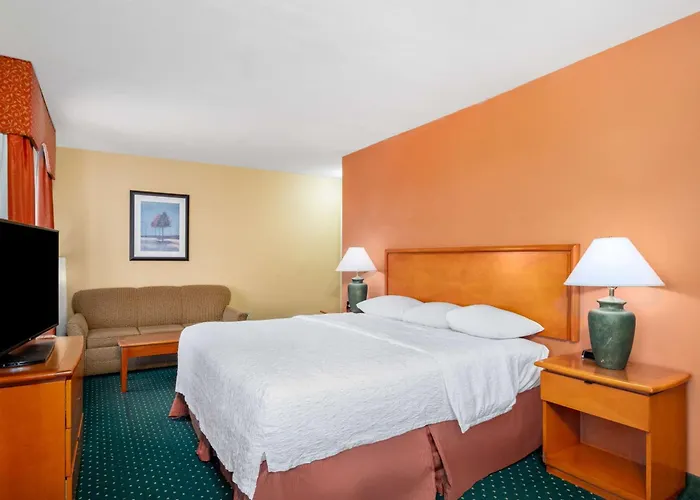 Hampton Inn & Suites Sacramento-Elk Grove Laguna I-5