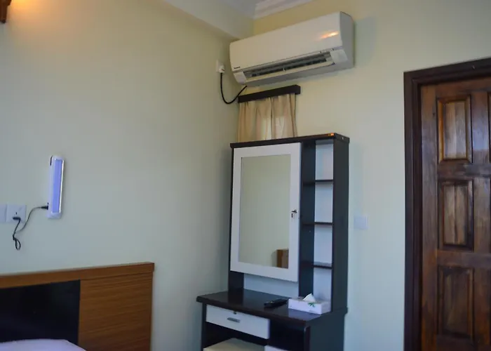 Maaniya Residence