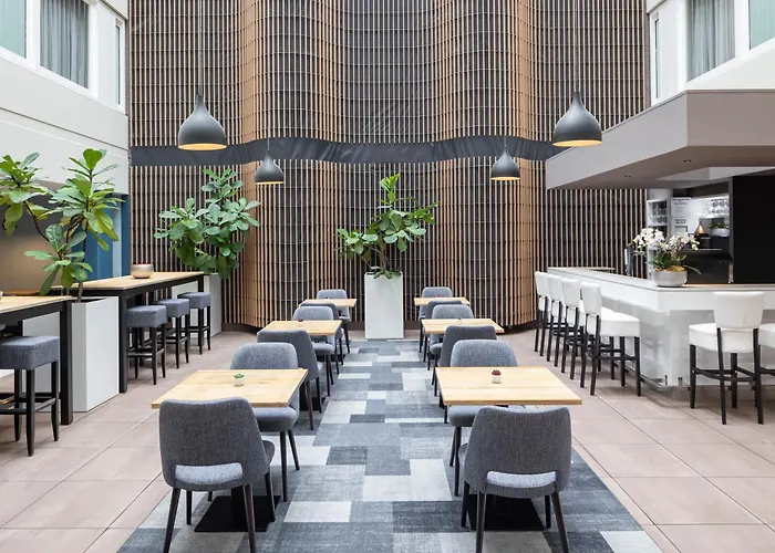 Holiday Inn Express The Hague - Parliament By Ihg