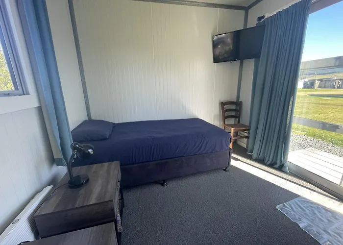 Beaumont Hotel And Holiday Park