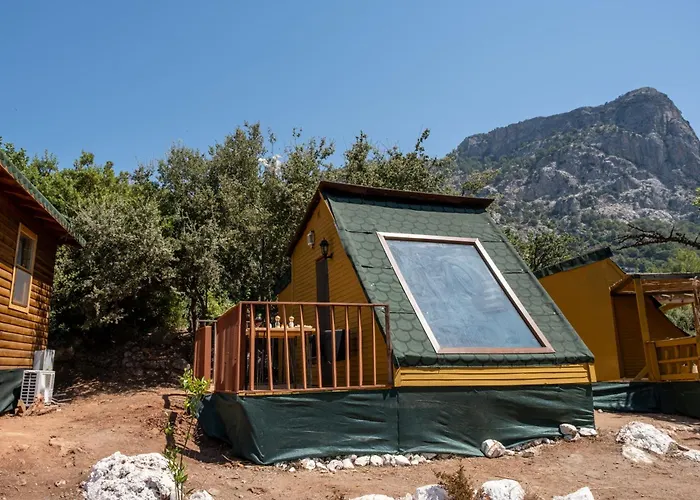 Goat Bungalow And Camping