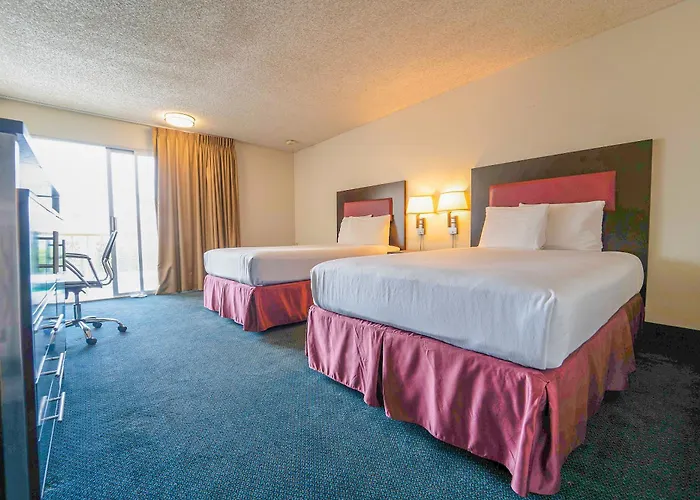 Royal Plaza Inn