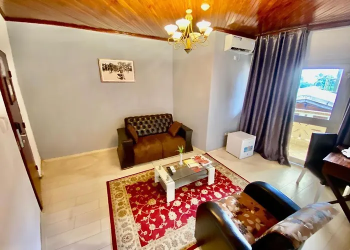 Fini Hotel Bobende