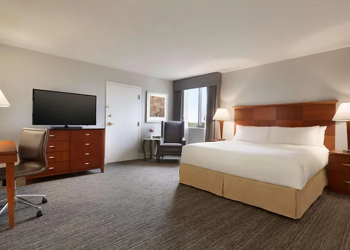 Doubletree By Hilton Minneapolis Park Place