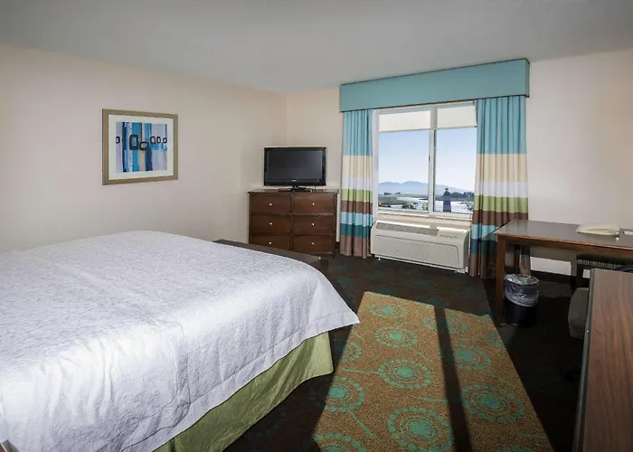 Hampton Inn & Suites Suisun City Waterfront