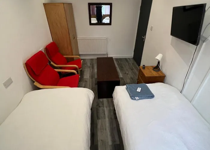 Zams Rooms