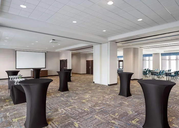 Hampton Inn&Suites Kelowna, British Columbia, Canada