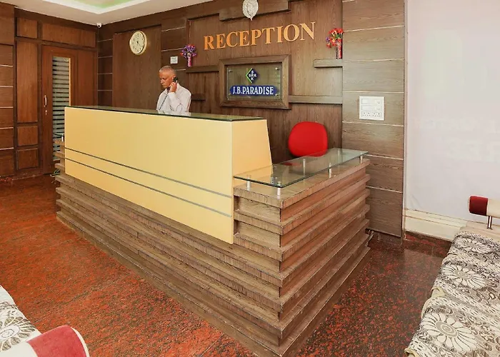 Hotel O J.B. Paradise