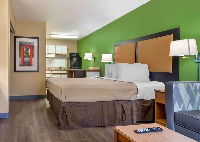 Extended Stay America Suites - Kansas City - Shawnee Mission