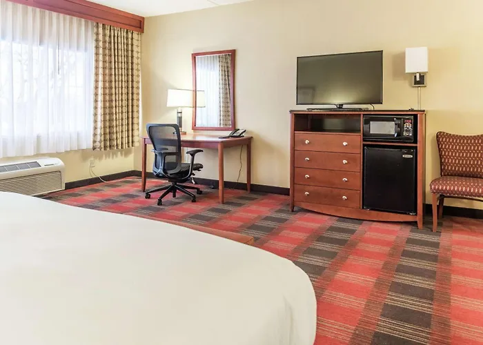 Doubletree By Hilton Holland