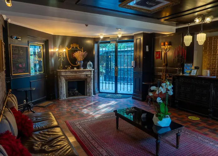 Hotel Boutique Castillo Rojo