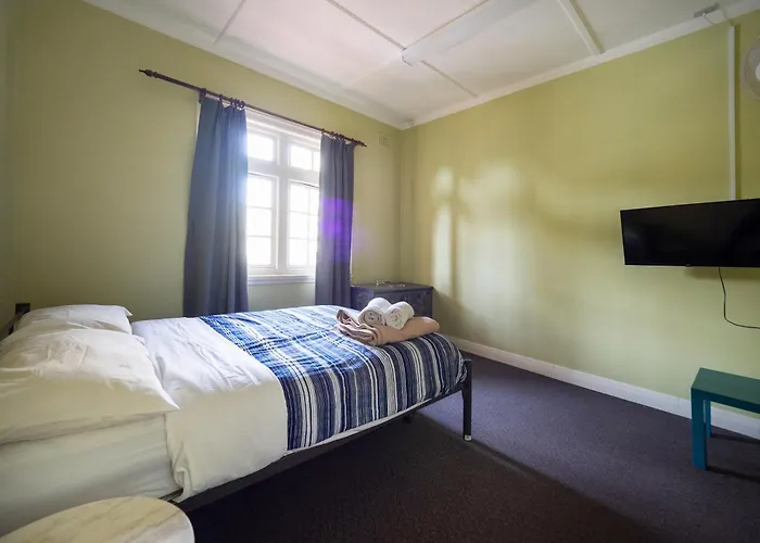 Yha Newcastle Beach