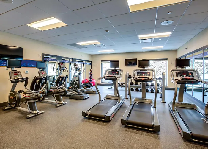 Hampton Inn & Suites Boston/Waltham