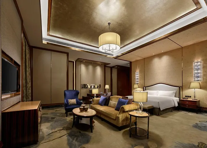 Hilton Zhongshan Downtown