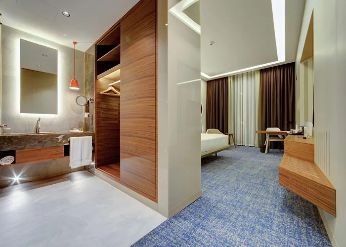 Doubletree By Hilton Adana