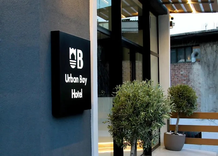 Urbanbay Hotel & Spa