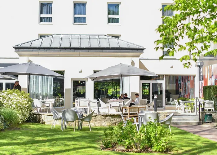 Hotel Demeures De Campagne Chateau De Fontainebleau