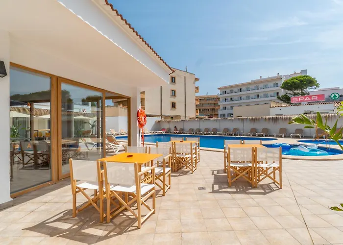 Hostal Alzina