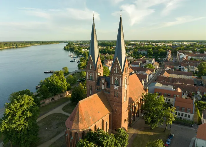 Up Hus Hotel Neuruppin