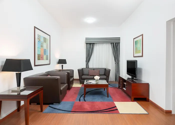 Golden Sands Hotel&Residences