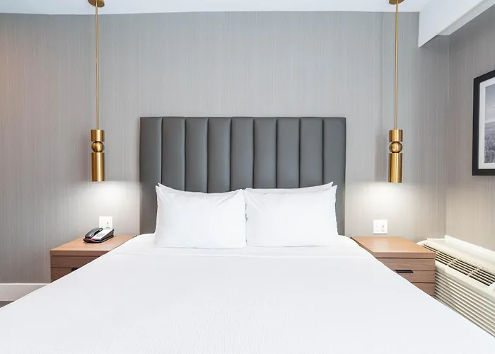 Sandman Signature Sherwood Park Hotel