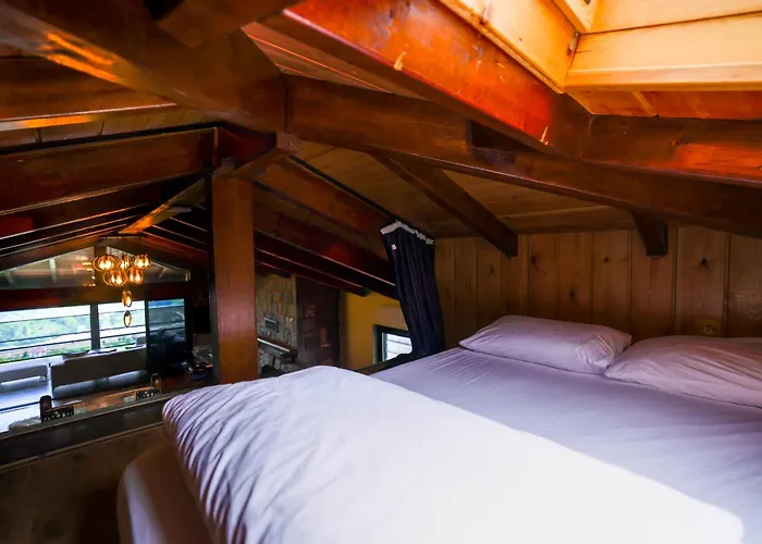Cathan Art Hotel