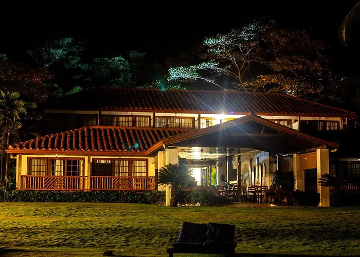 Hotel Playa Cambutal
