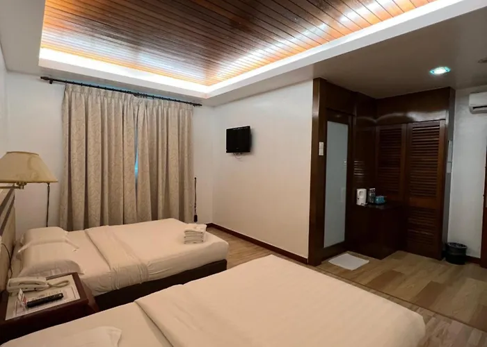 D Eastern Hotel